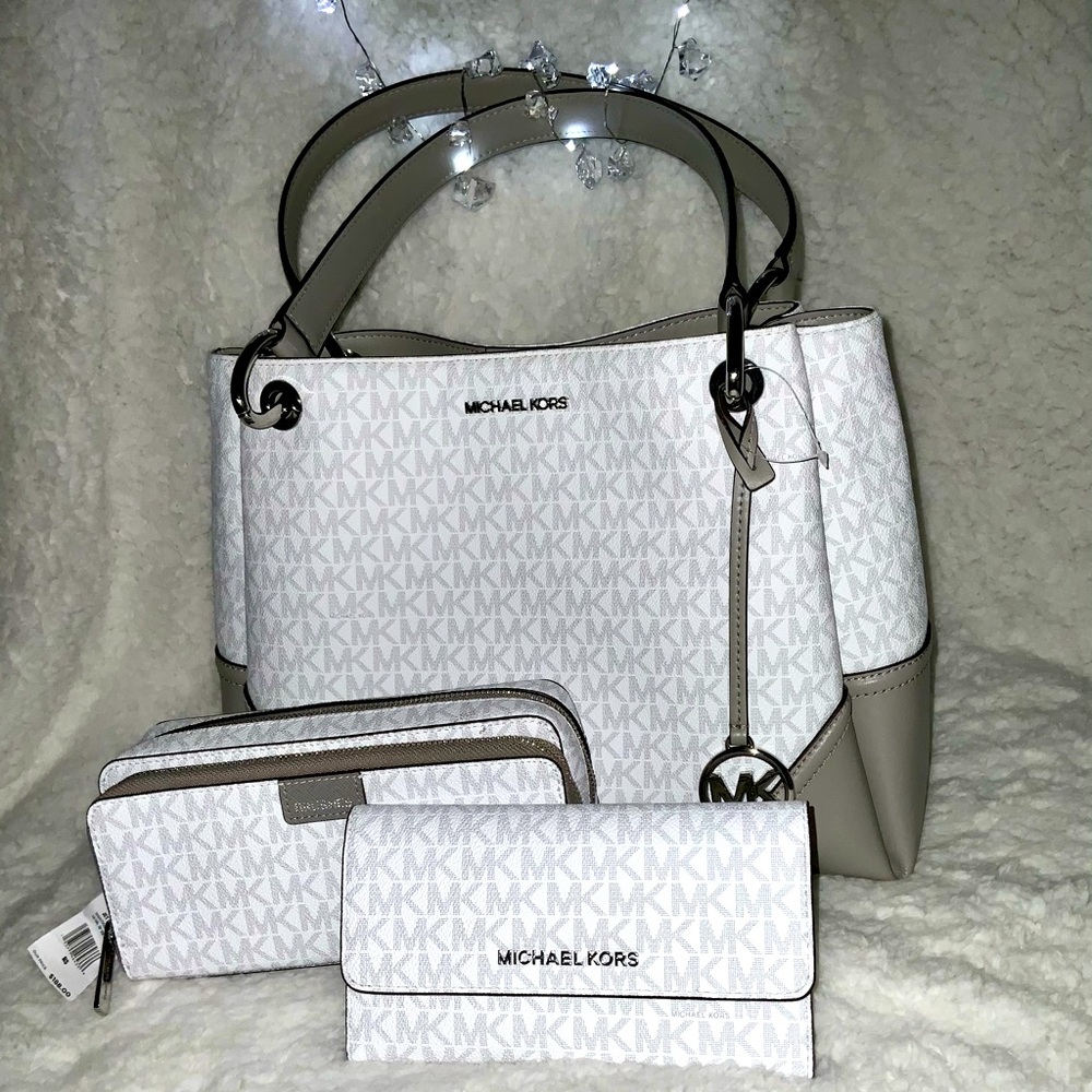 Jet set shoulder bag & walllet & makeup travel NWT